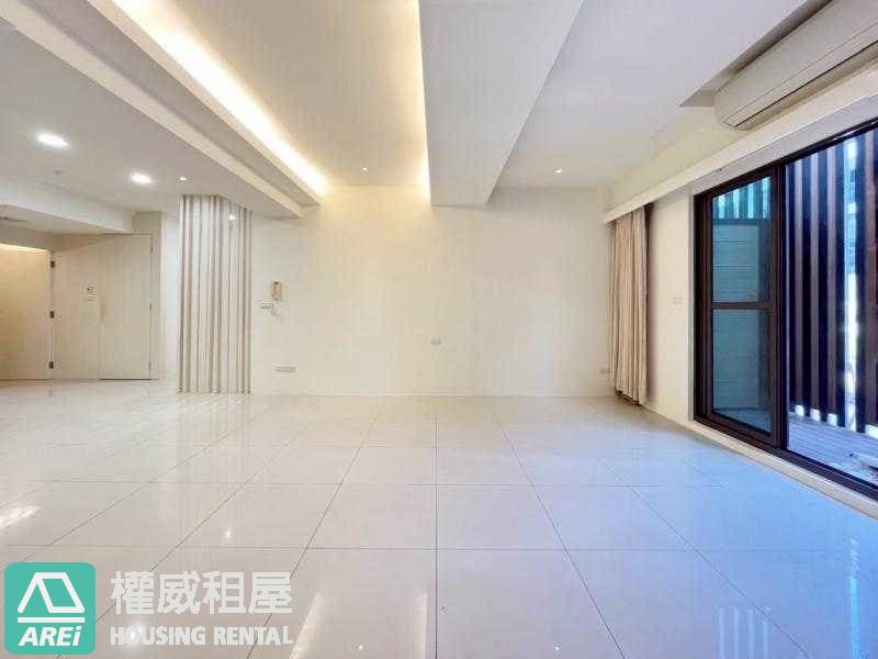 左營高鐵特區｜新光CITY｜寬敞樓中樓3房平車(V)