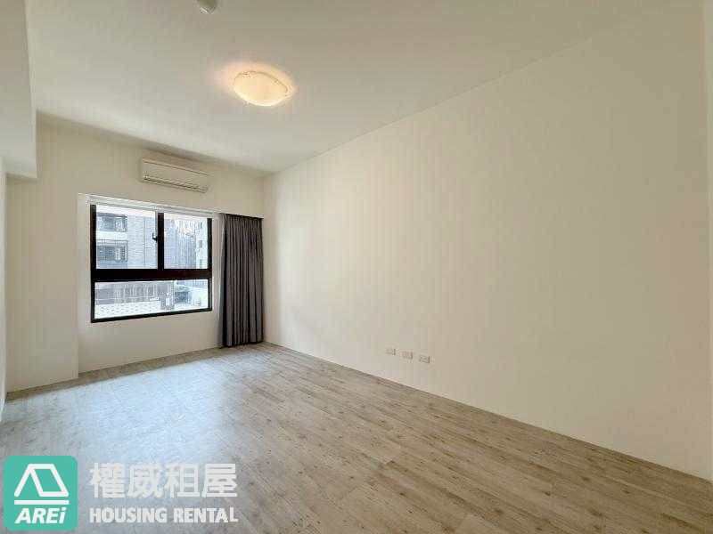 左營高鐵特區｜新光CITY｜寬敞樓中樓3房平車(V)