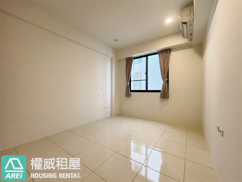 南科LM特區｜住透天也有大樓的便利性｜四房雙車墅(v)