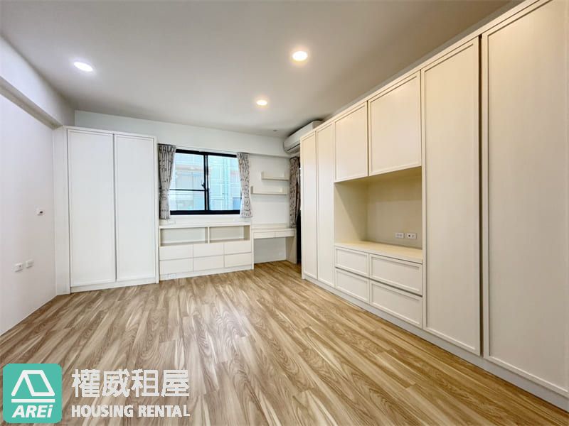 南科LM特區｜住透天也有大樓的便利性｜四房雙車墅(v)