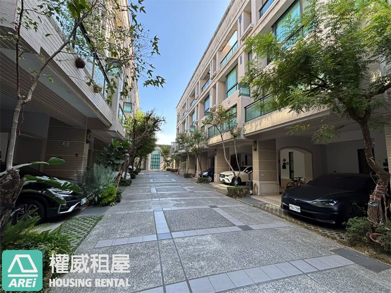 南科LM特區｜住透天也有大樓的便利性｜四房雙車墅(v)