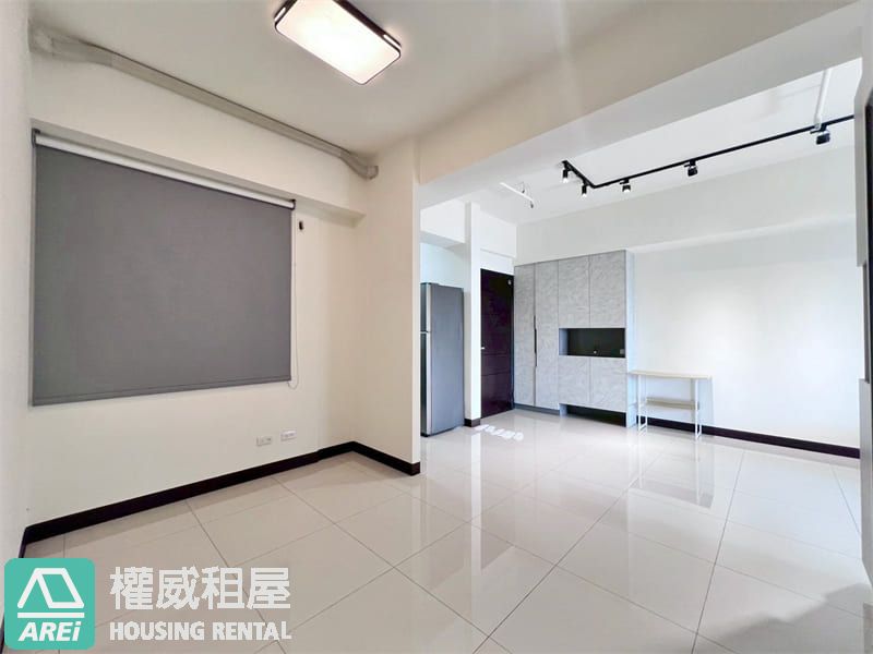 高大特區｜每天回家都在翻開風景｜悅讀平均綠2+1房平車