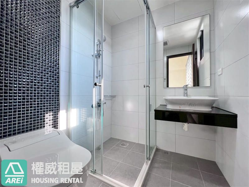 高大特區｜每天回家都在翻開風景｜悅讀平均綠2+1房平車