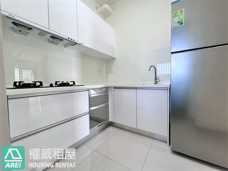 高大特區｜每天回家都在翻開風景｜悅讀平均綠2+1房平車