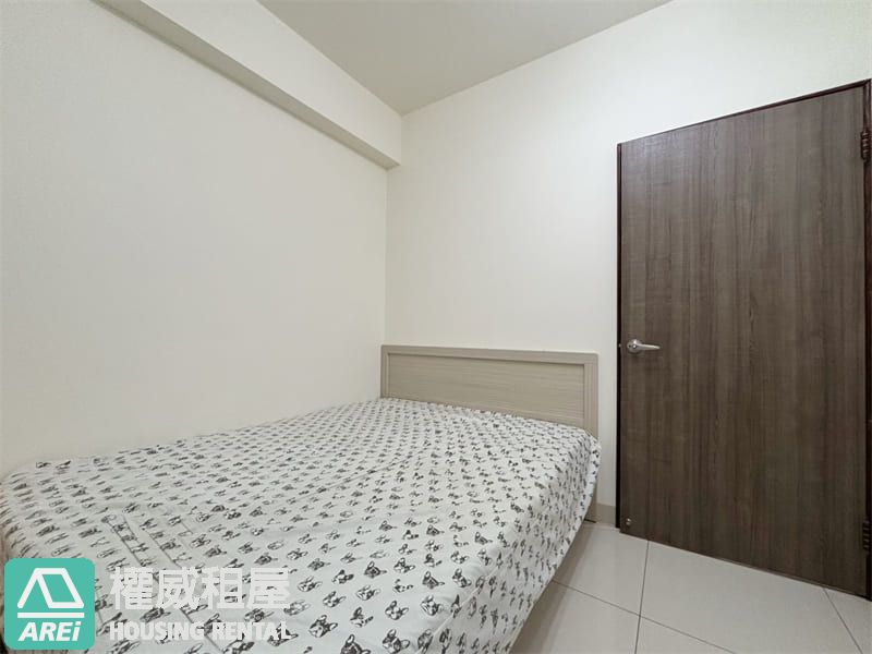 千萬內入主郡都當代｜高醫商圈2房＋車位輕奢宅