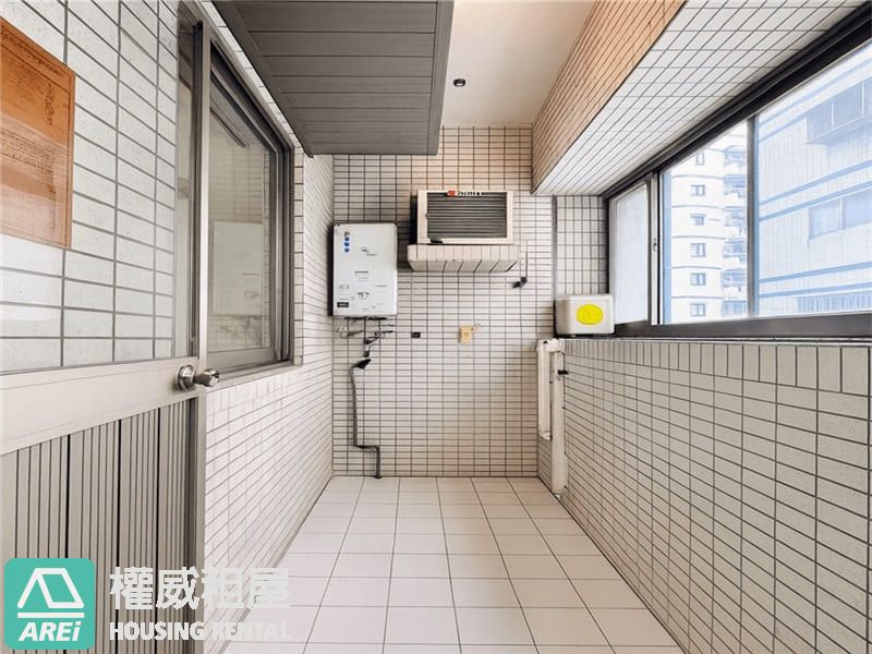 建工商圈大空間平車超值4房