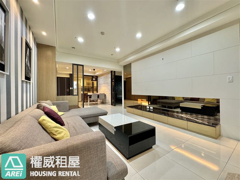 戀戀LOVE高樓景觀明亮平車四房-高樓層我最優!