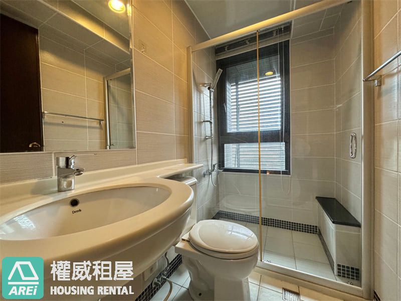 戀戀LOVE高樓景觀明亮平車四房-高樓層我最優!