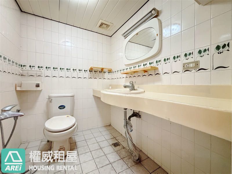 ✨苓雅首府大廈3+1房｜低總價也能住好住滿