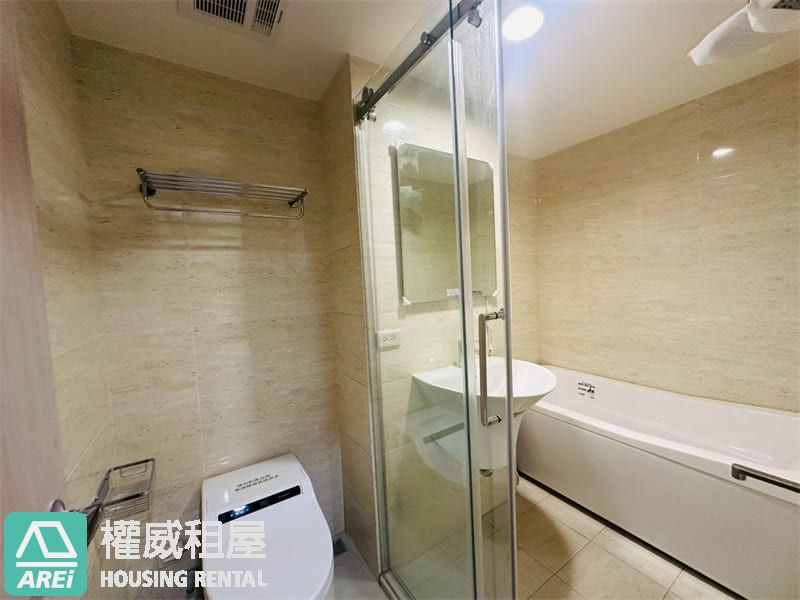 高雄地標市中心高醫商圈高樓層超美景觀三房(V)