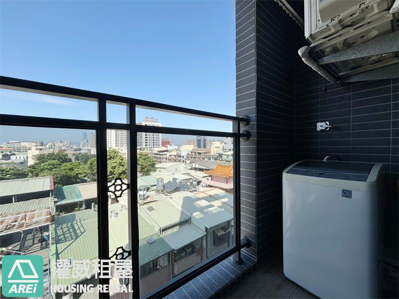 不用千萬住前鎮雙捷運宅｜明亮採光2房車