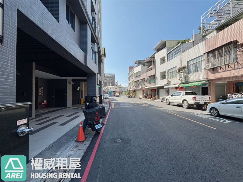 不用千萬住前鎮雙捷運宅｜明亮採光2房車