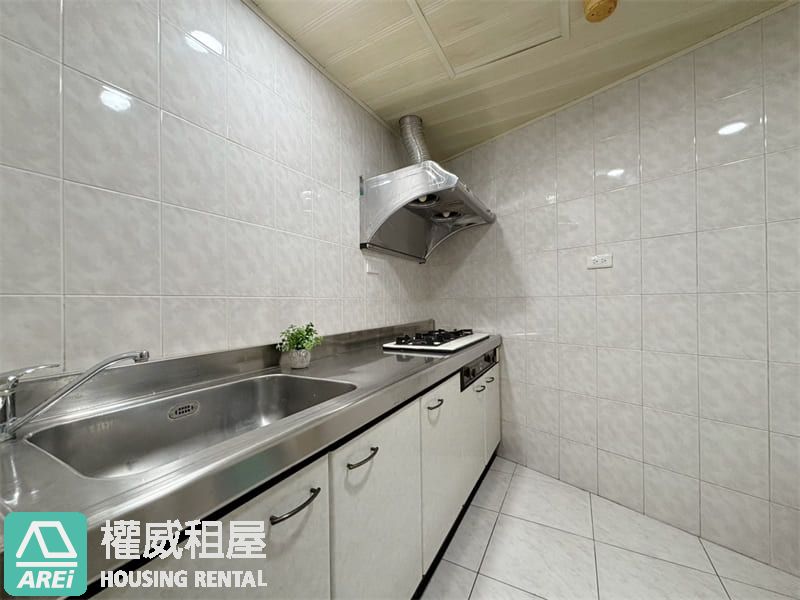 高醫首選｜住進去就順起來的風水好宅｜屋況超美3房平車(v)