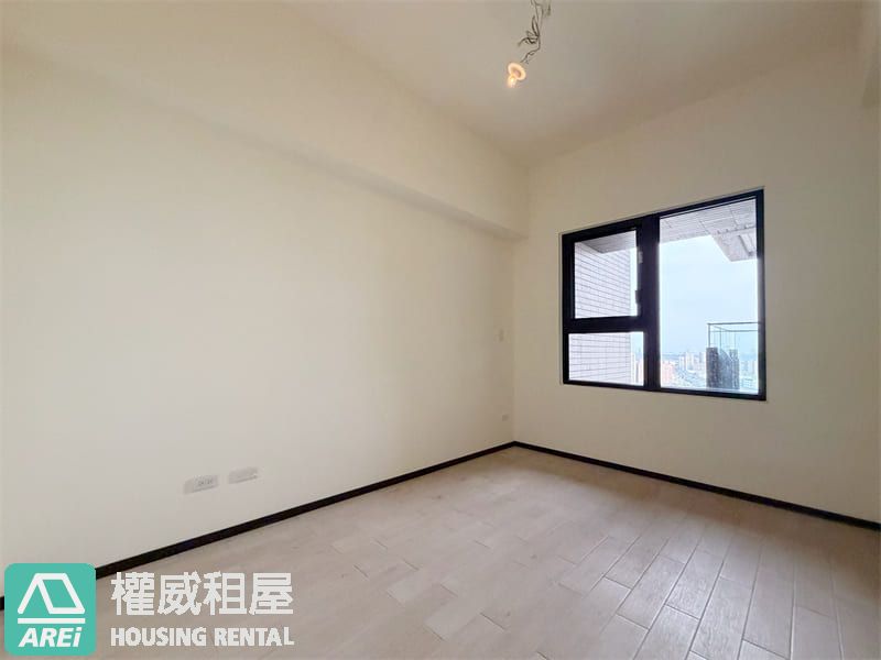 鉑愛悦高樓景觀2房｜步行可達高鐵+明星學區首選