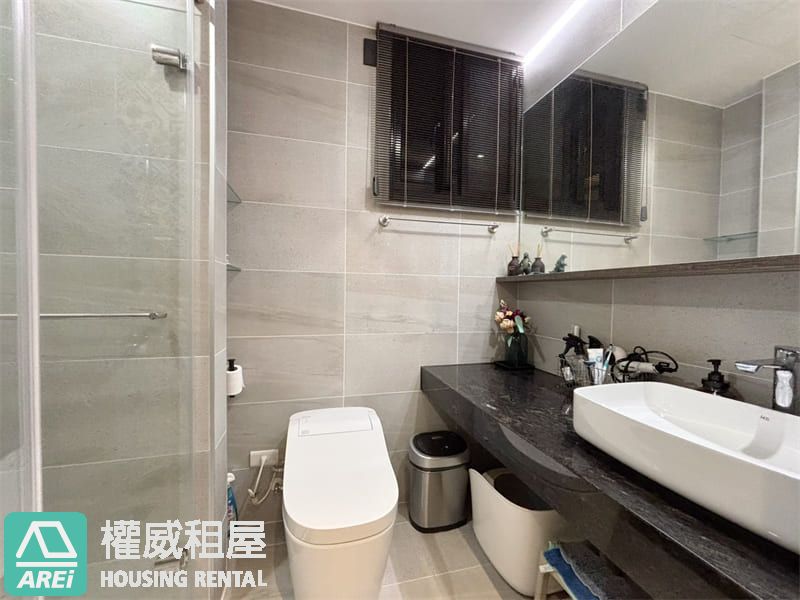 借墨｜精品裝潢300萬｜美到沒對手2+1房雙車位(V)