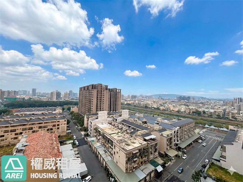 借墨｜精品裝潢300萬｜美到沒對手2+1房雙車位(V)