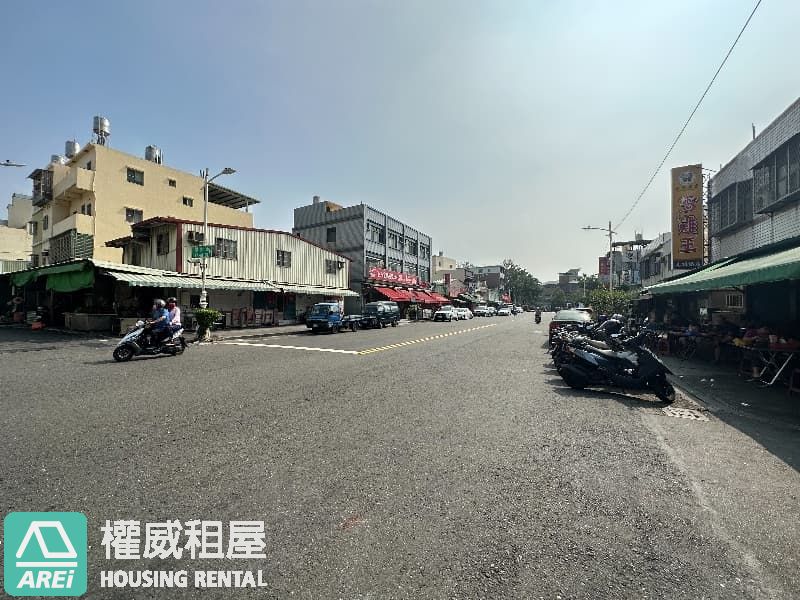 前鎮高中🚇草衙商圈店住合一約22坪可使用