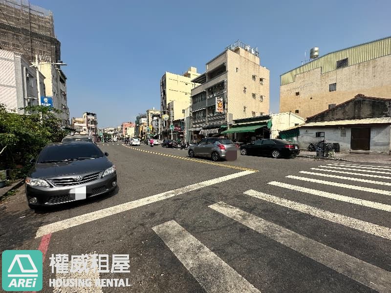 前鎮高中🚇草衙商圈店住合一約22坪可使用