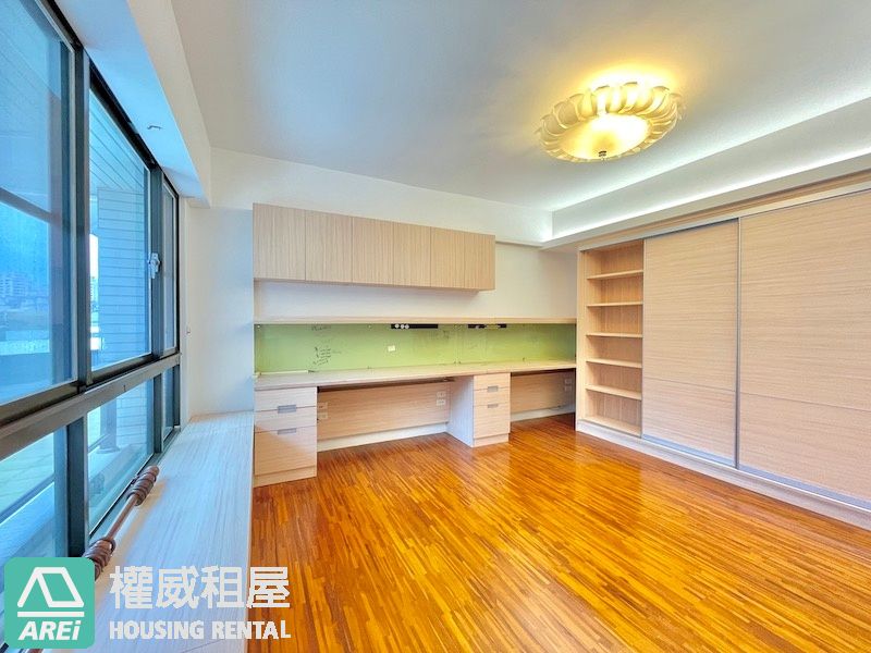 ⭐河堤社區嚴選！起家厝致富秘密大地坪5房車墅
