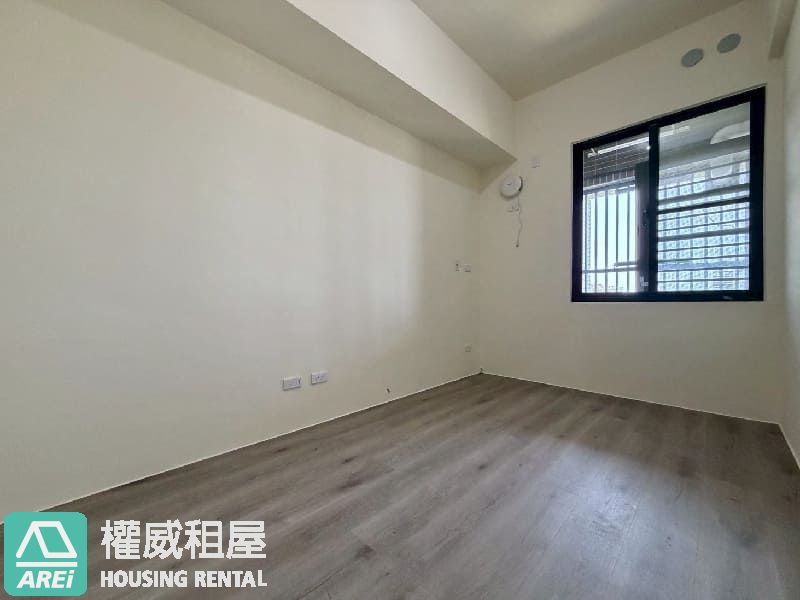 橋科科技新富特區🧑🏻‍💻悅讀時代2房車位