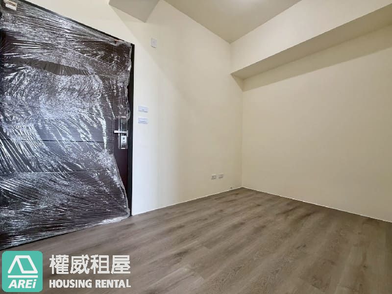 橋科科技新富特區🧑🏻‍💻悅讀時代2房車位