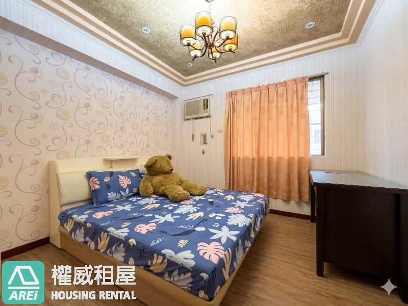 凌翔學府廣場｜「梯」除煩惱｜商圈第一排超便利3房