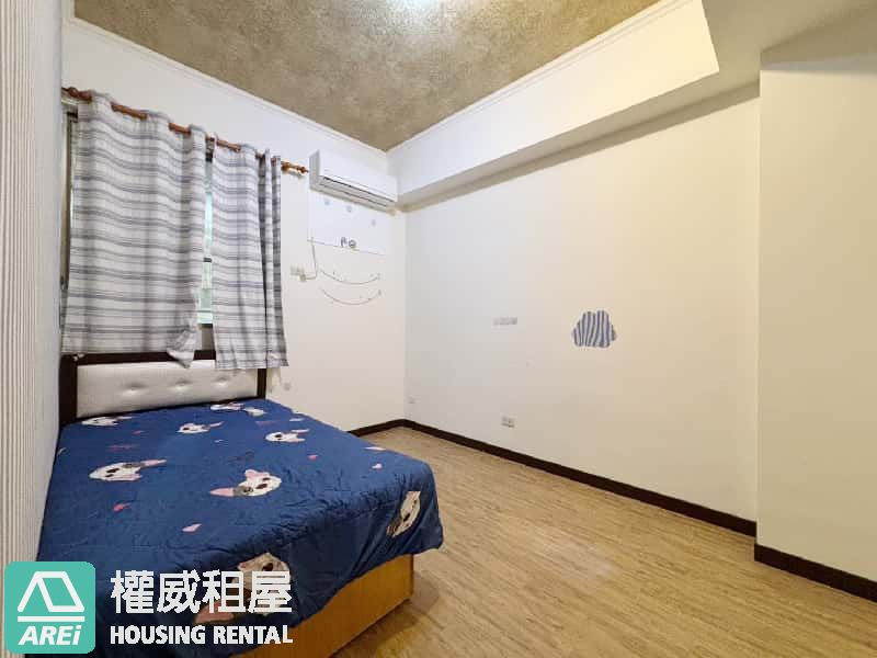 凌翔學府廣場｜「梯」除煩惱｜商圈第一排超便利3房