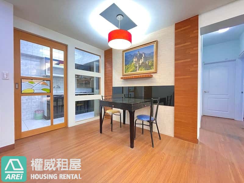 ⭐高鐵鑲金Ａ級學區門牌｜鮮綠屋三房車位