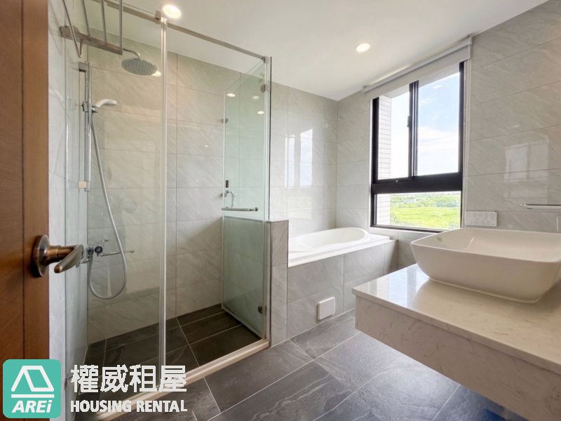 高大特區｜懂住的人會選龍廷58
