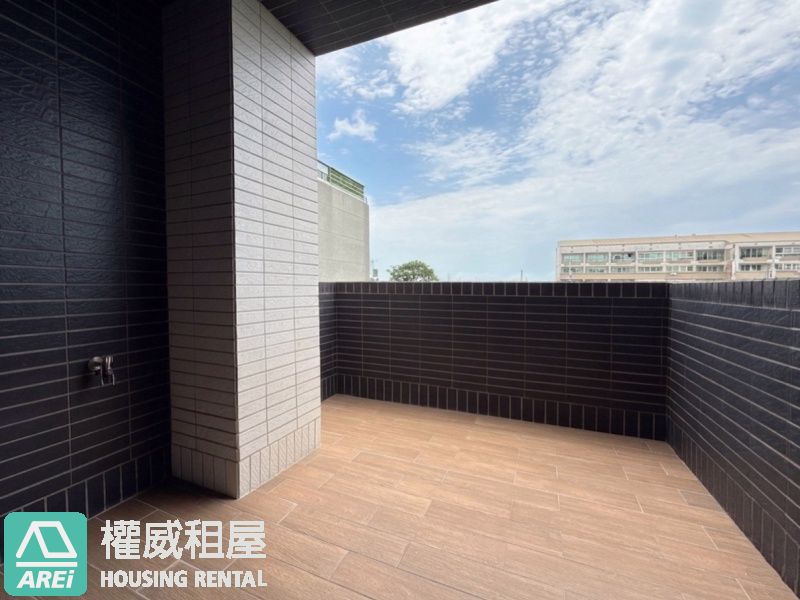 高大特區｜懂住的人會選龍廷58