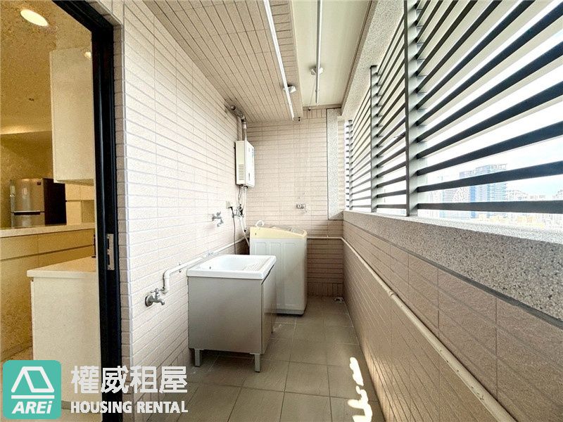 美術館雙城匯丨高樓採光3+1房平車