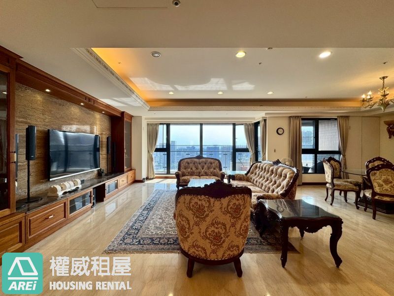 亞灣新高度🚤泳池四房雙平車🌴一品花園豪邸