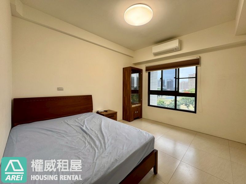 楠梓加工區MRT溫馨亮麗Park one3+1房平車