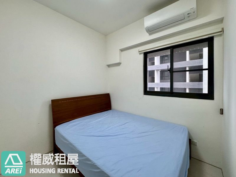 楠梓加工區MRT溫馨亮麗Park one3+1房平車