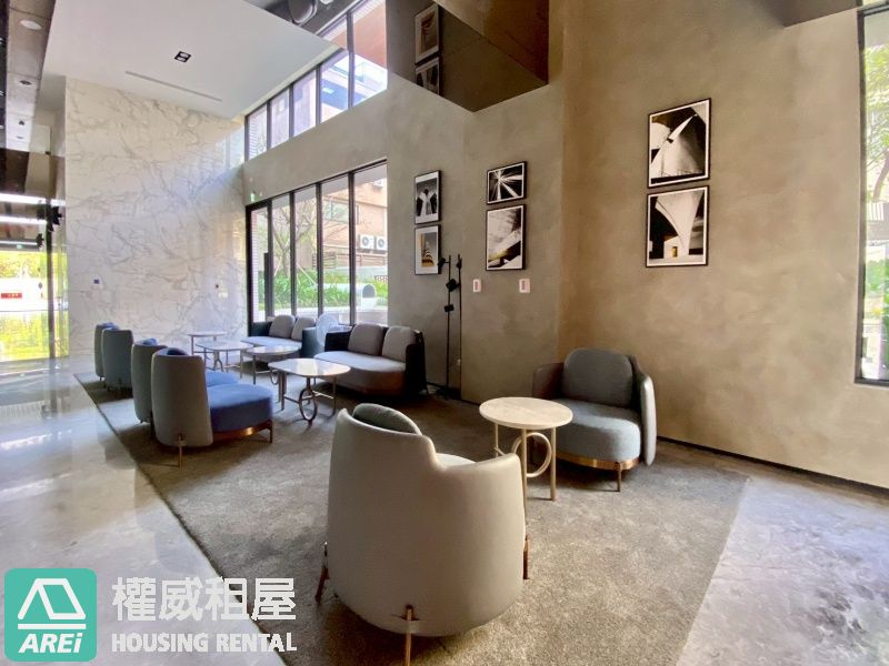 楠梓加工區MRT溫馨亮麗Park one3+1房平車