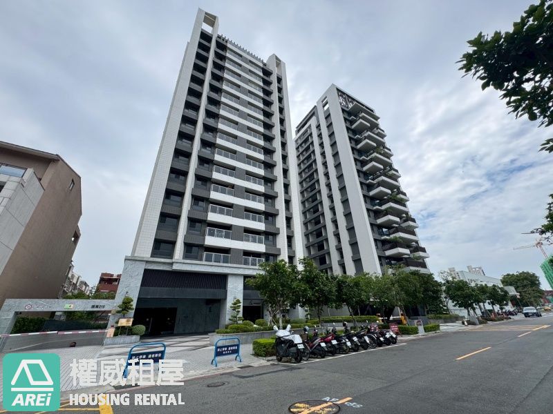 楠梓加工區MRT溫馨亮麗Park one3+1房平車