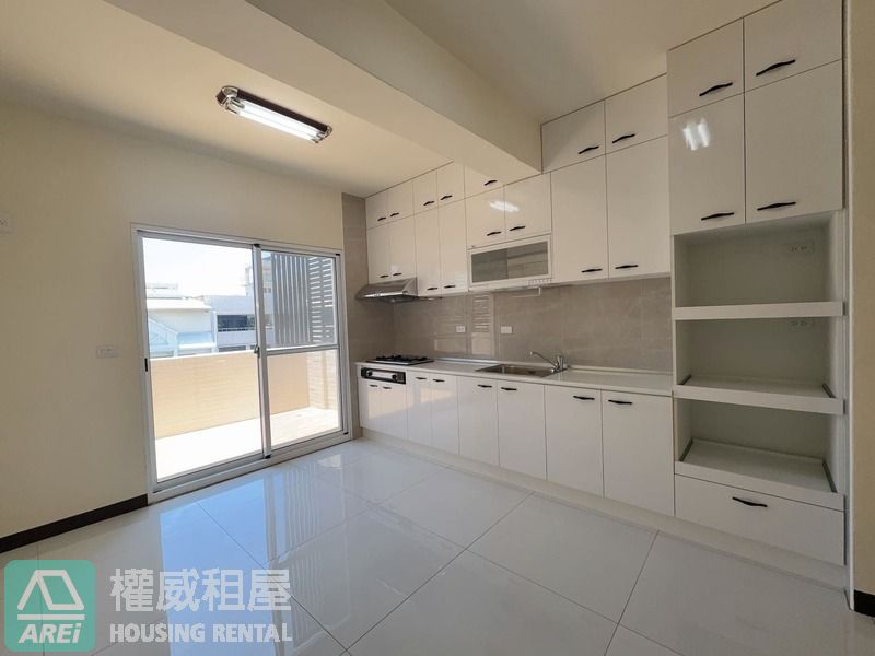 鼎力商圈文武百市全屋翻新電梯透店