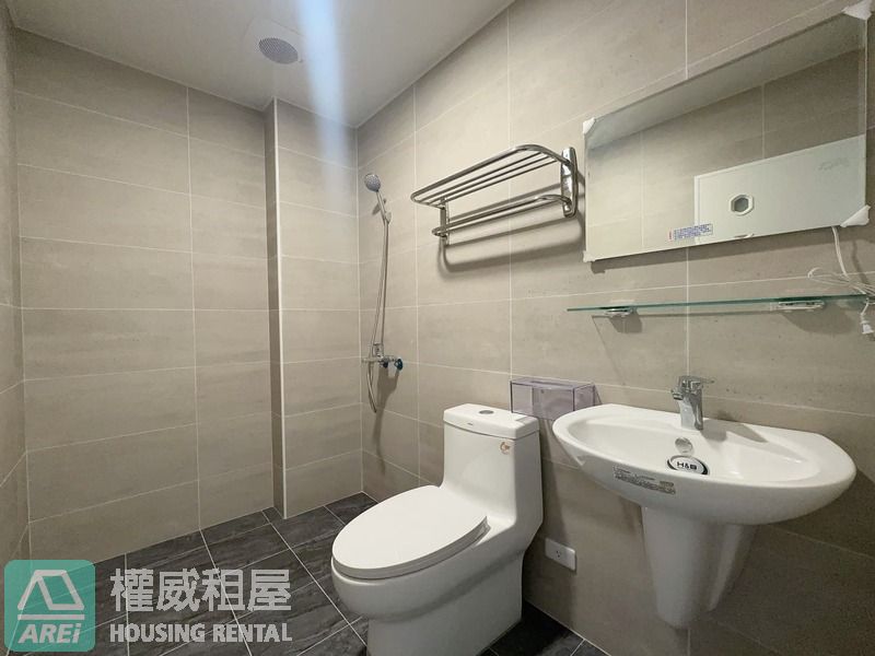 鼎力商圈文武百市全屋翻新電梯透店