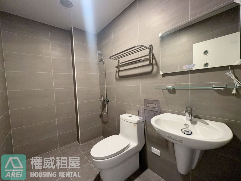 鼎力商圈文武百市全屋翻新電梯透店