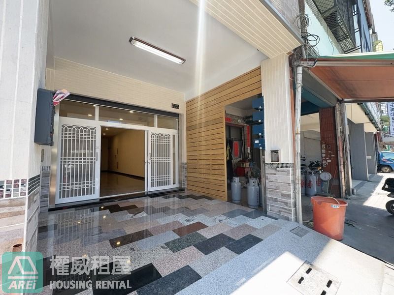 鼎力商圈文武百市全屋翻新電梯透店