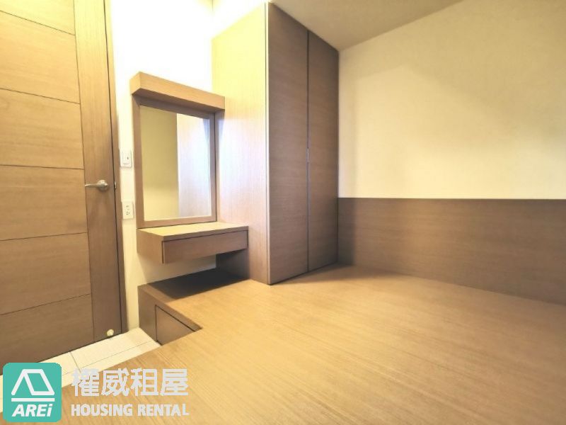 美麗島福爾摩沙高樓層精裝2房+車位