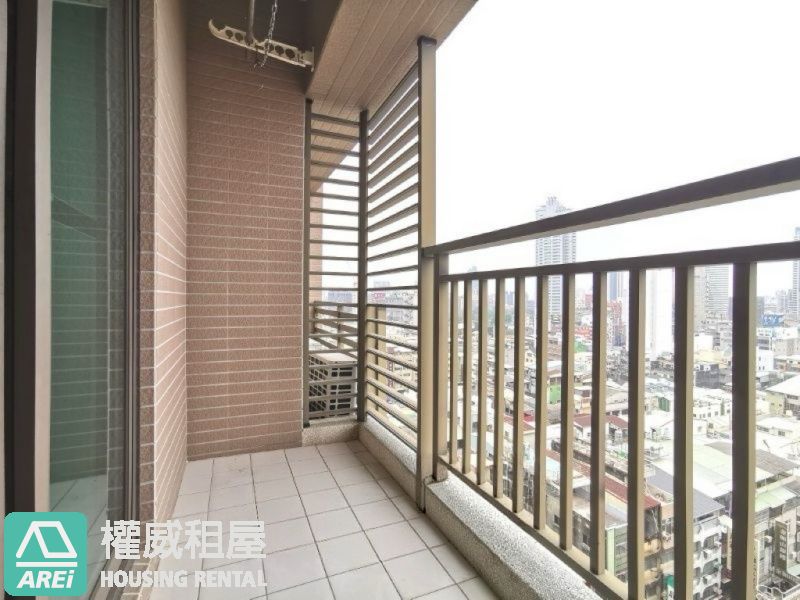 美麗島福爾摩沙高樓層精裝2房+車位