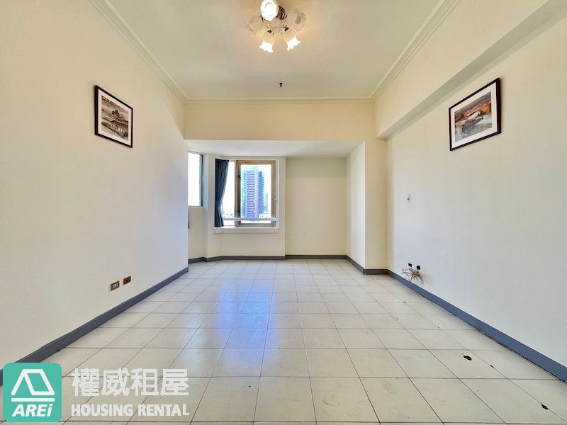 ⭐免拆裝潢～低總價升級文化富人圈四房平車