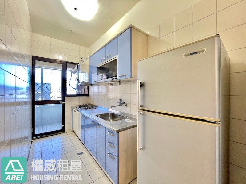 ⭐免拆裝潢～低總價升級文化富人圈四房平車