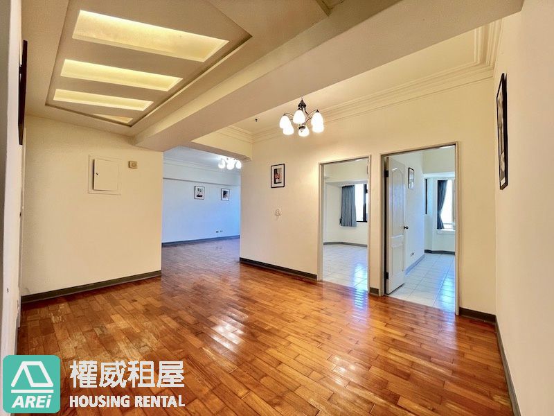⭐免拆裝潢～低總價升級文化富人圈四房平車