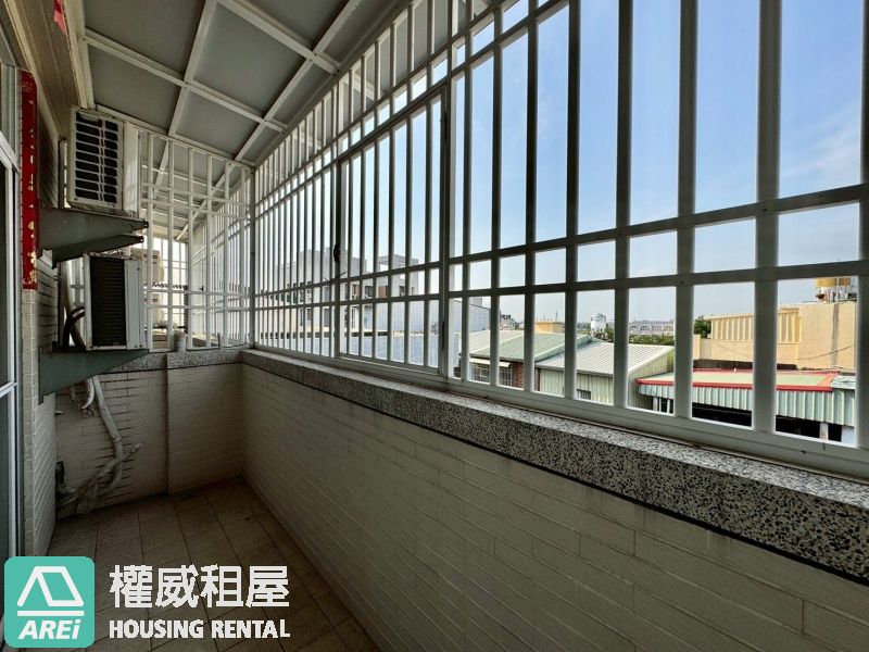 新園近烏龍國小🏫烏龍派出所👮5房車墅
