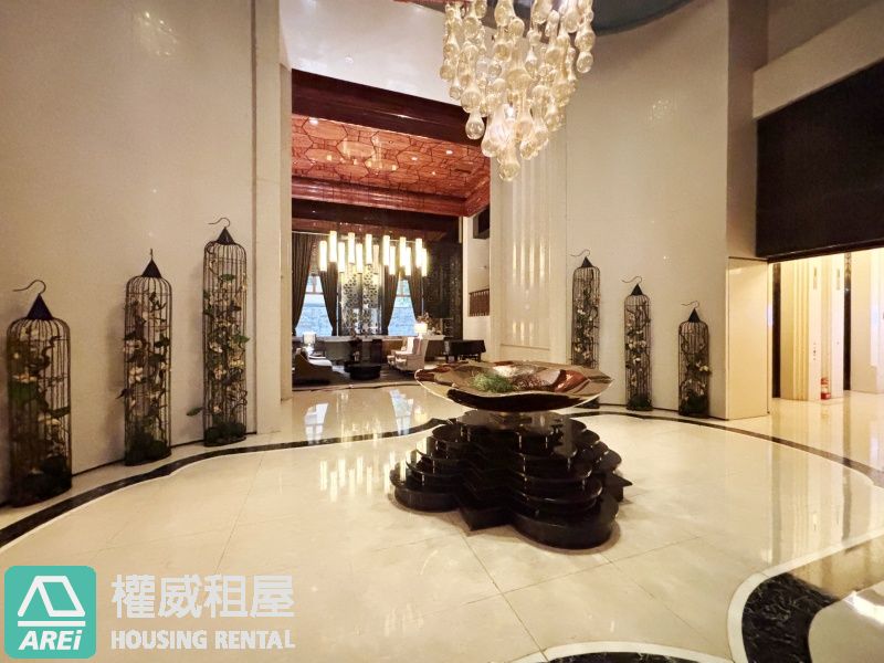 🏰美術館國王傳奇2｜泳池奢華名邸｜稀有3+1房平車