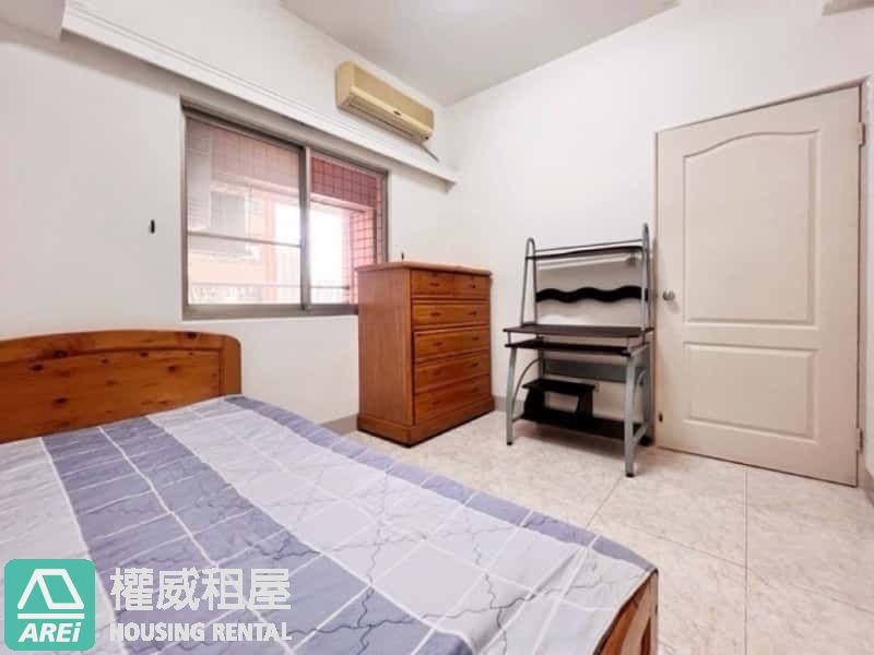 🏠增產報國或三代同堂，亞灣三多商圈捷運大四房平車