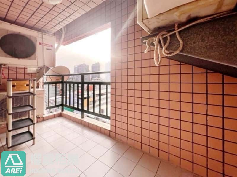 🏠增產報國或三代同堂，亞灣三多商圈捷運大四房平車