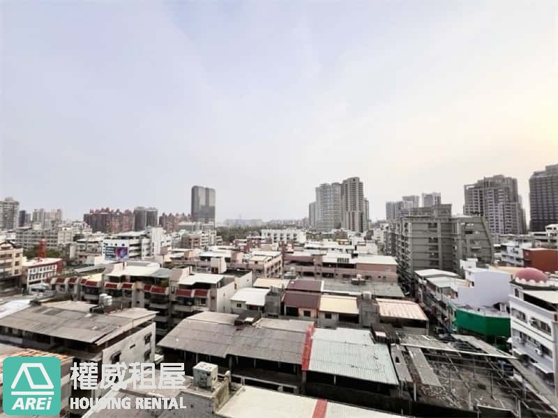 🏠增產報國或三代同堂，亞灣三多商圈捷運大四房平車